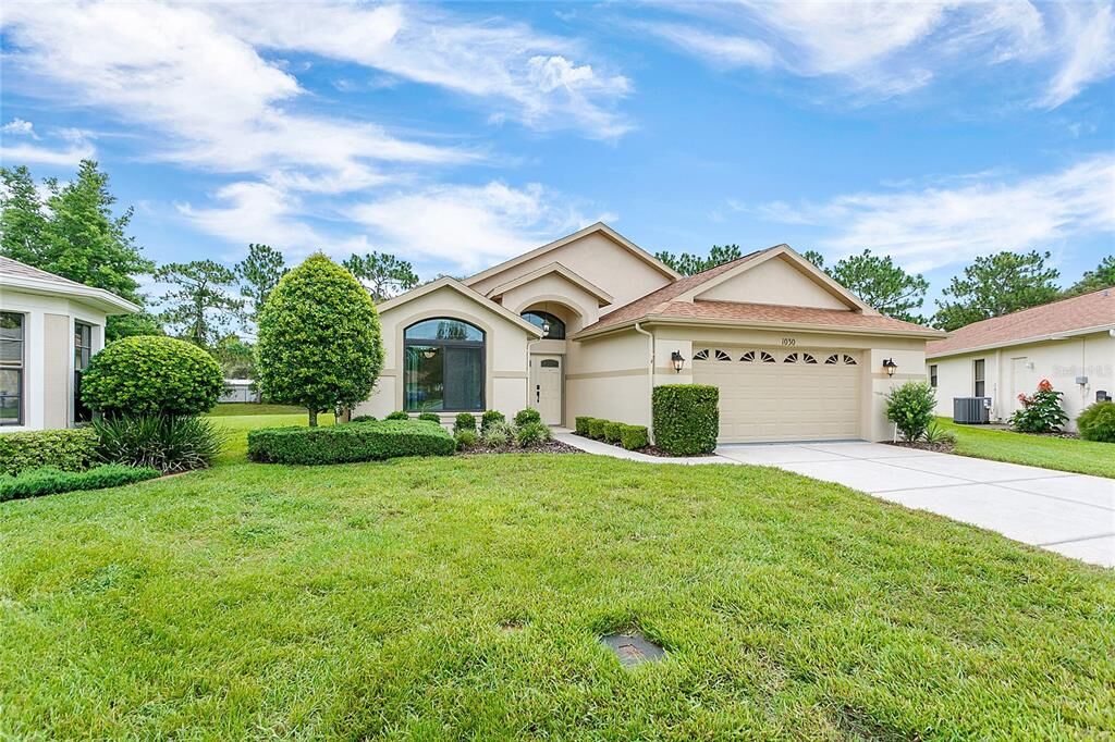 Property Photo: 1030 Indigo Run Court FL 34609