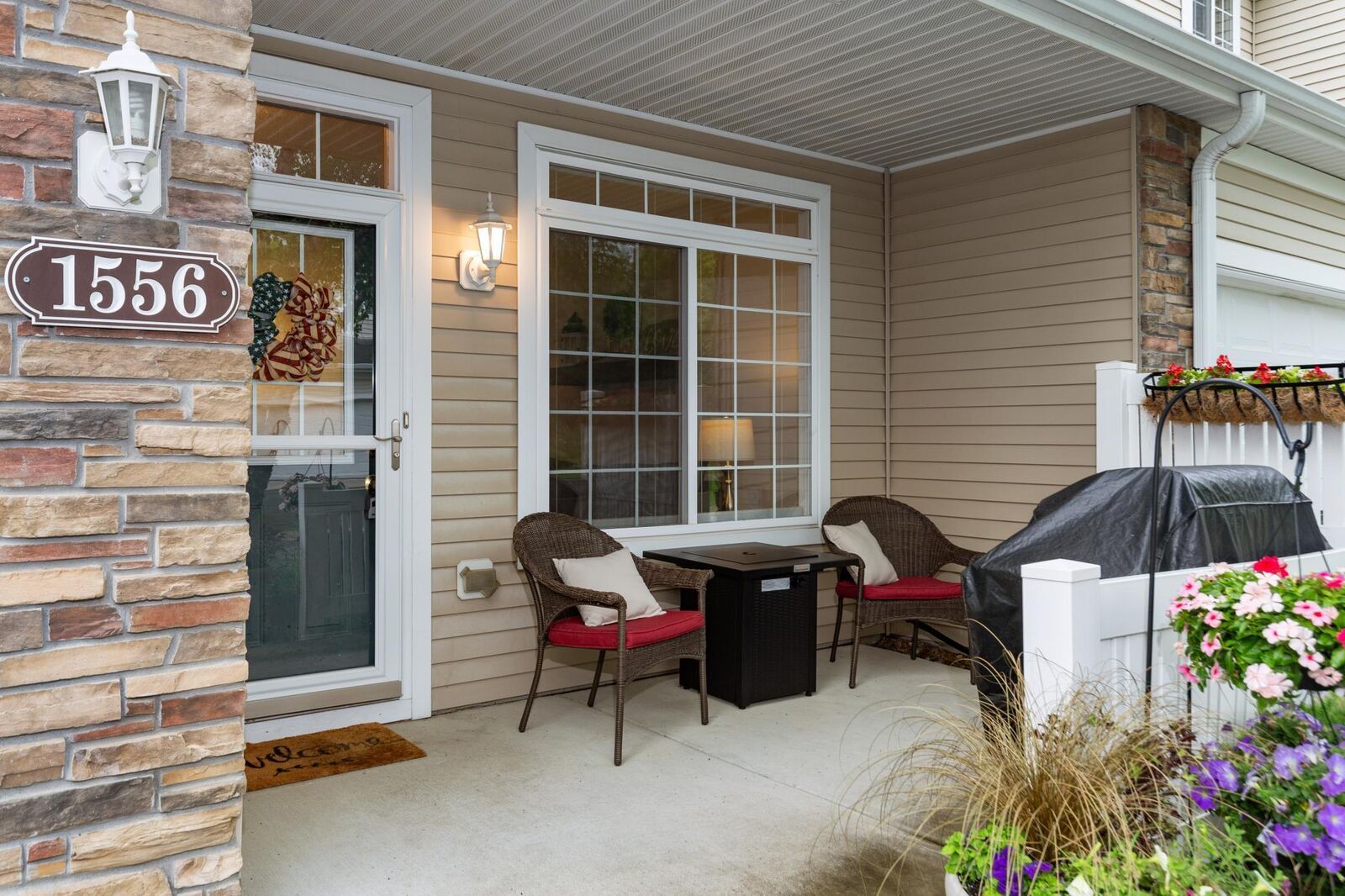 Property Photo: 1556 139th Street W 806 MN 55068