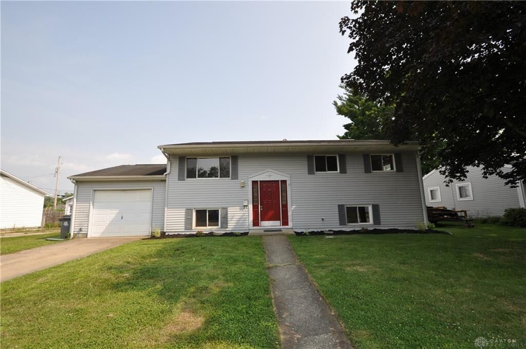 Property Photo: 274 W Ross Street OH 45373