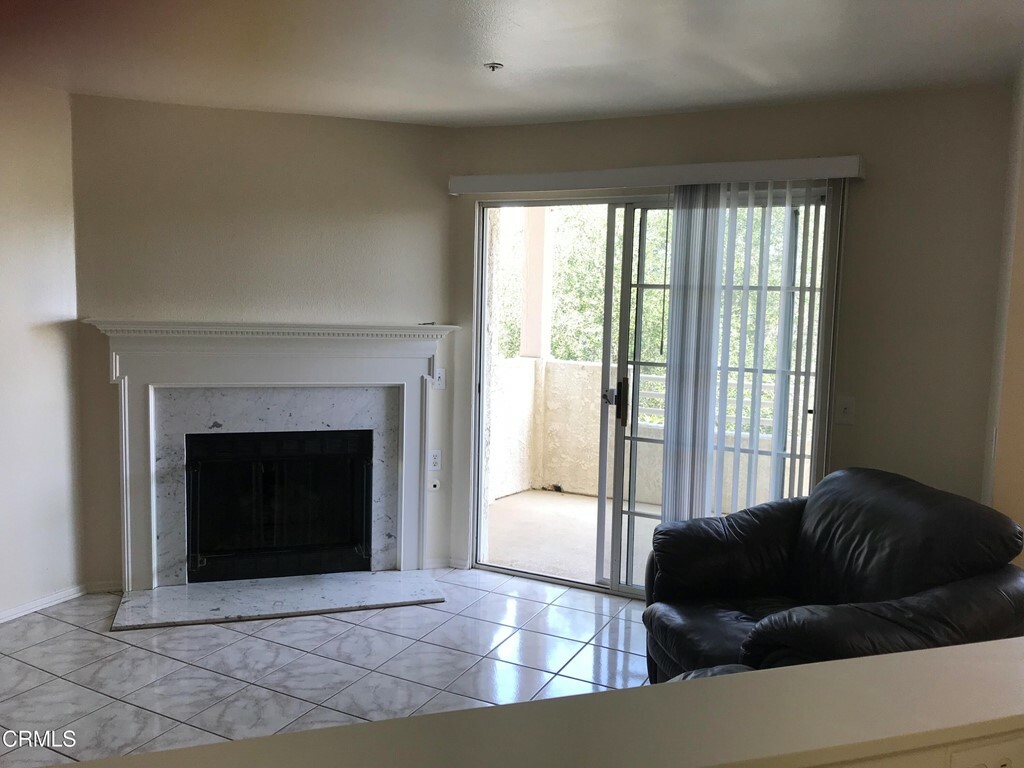 Property Photo:  2713 Antonio Drive 209  CA 93010 