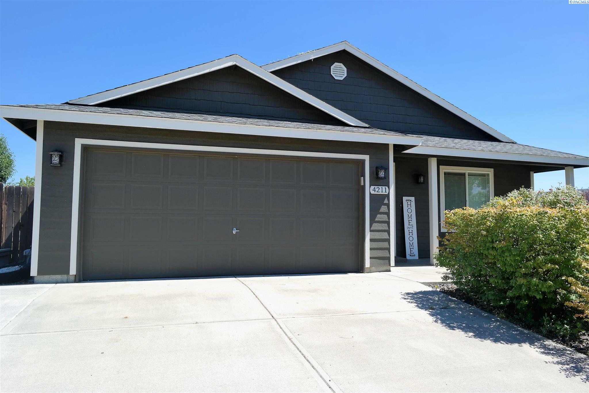 4211 Brahman Lane  Pasco WA 99301 photo