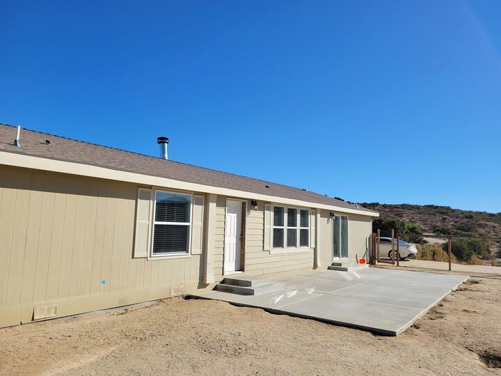Property Photo:  1409 Kimberly Way  CA 91906 