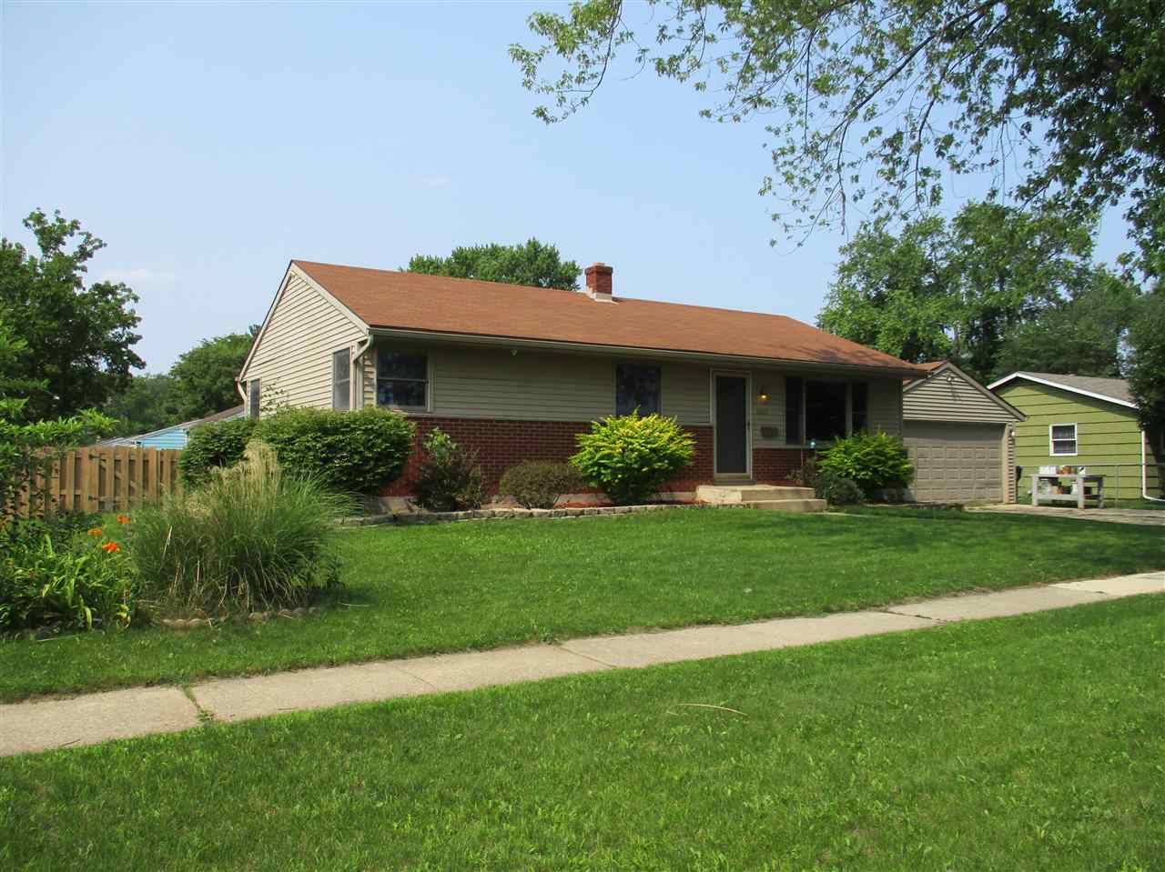 Property Photo:  1604 Evans Avenue  IL 61111 