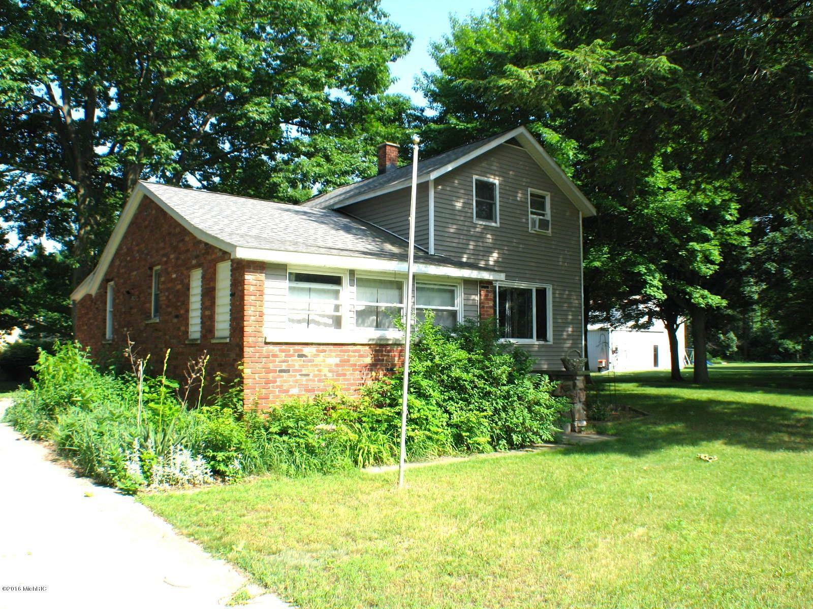 Property Photo: 337 S 168th Avenue MI 49424