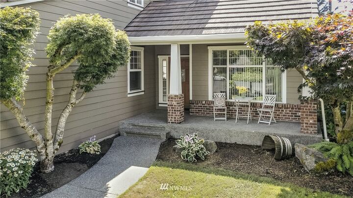 Property Photo: 8806 182nd Street E WA 98375