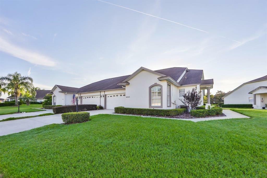 Property Photo:  6863 Bendelow Drive  FL 33810 