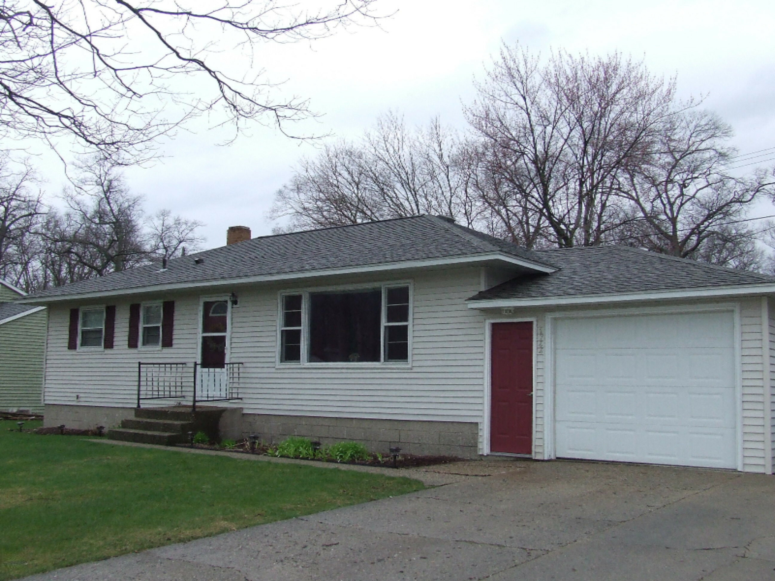 Property Photo:  1744 W Norton Avenue  MI 49441 