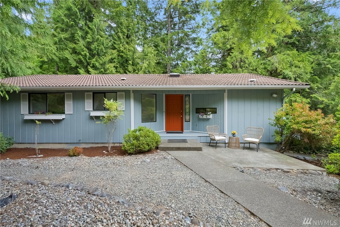 Property Photo:  281 E Westlake Dr S  WA 98524 