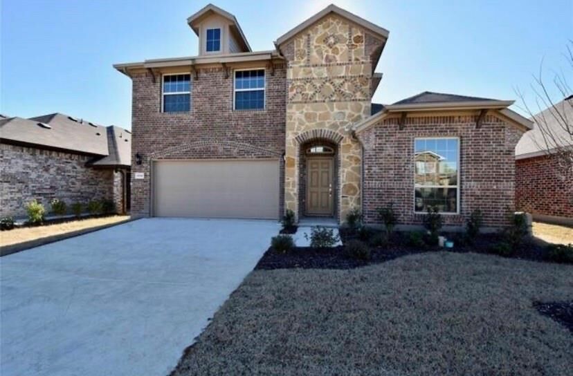 Property Photo:  3912 Trenton Place  TX 76208 