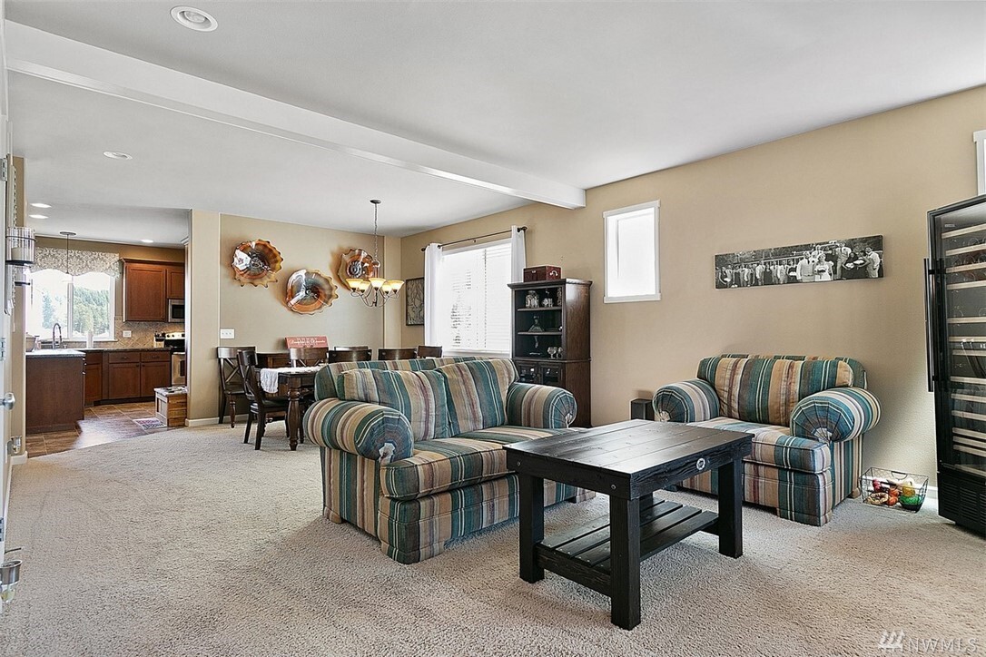 Property Photo: 12011 178th Ave E WA 98391