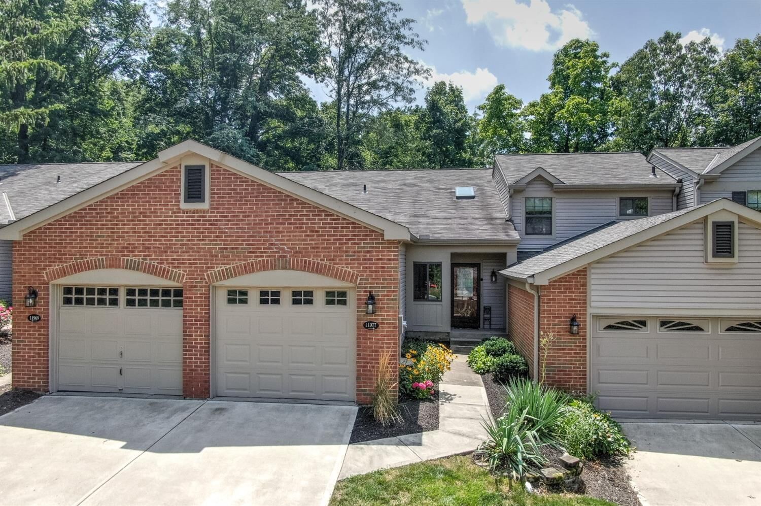 Property Photo: 11977 Copperfield Dr OH 45241