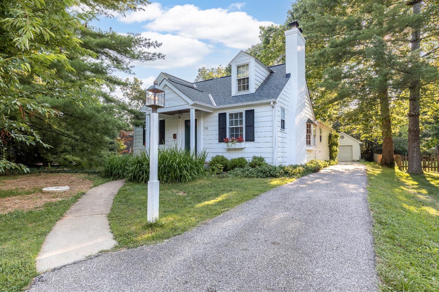 Property Photo: 728 Miami Ave OH 45174