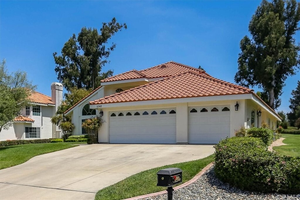 Property Photo:  5740 Impala  CA 93455 
