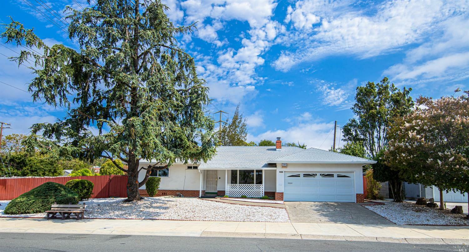 Property Photo:  2566 Tennessee Street  CA 94591 