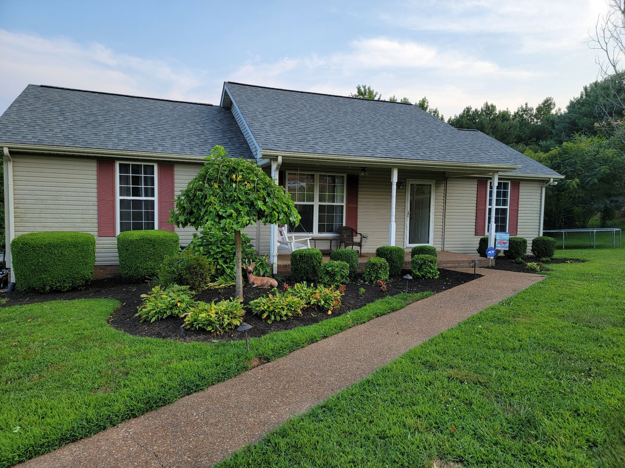 Property Photo:  1762 Wynnewood Dr  TN 37035 