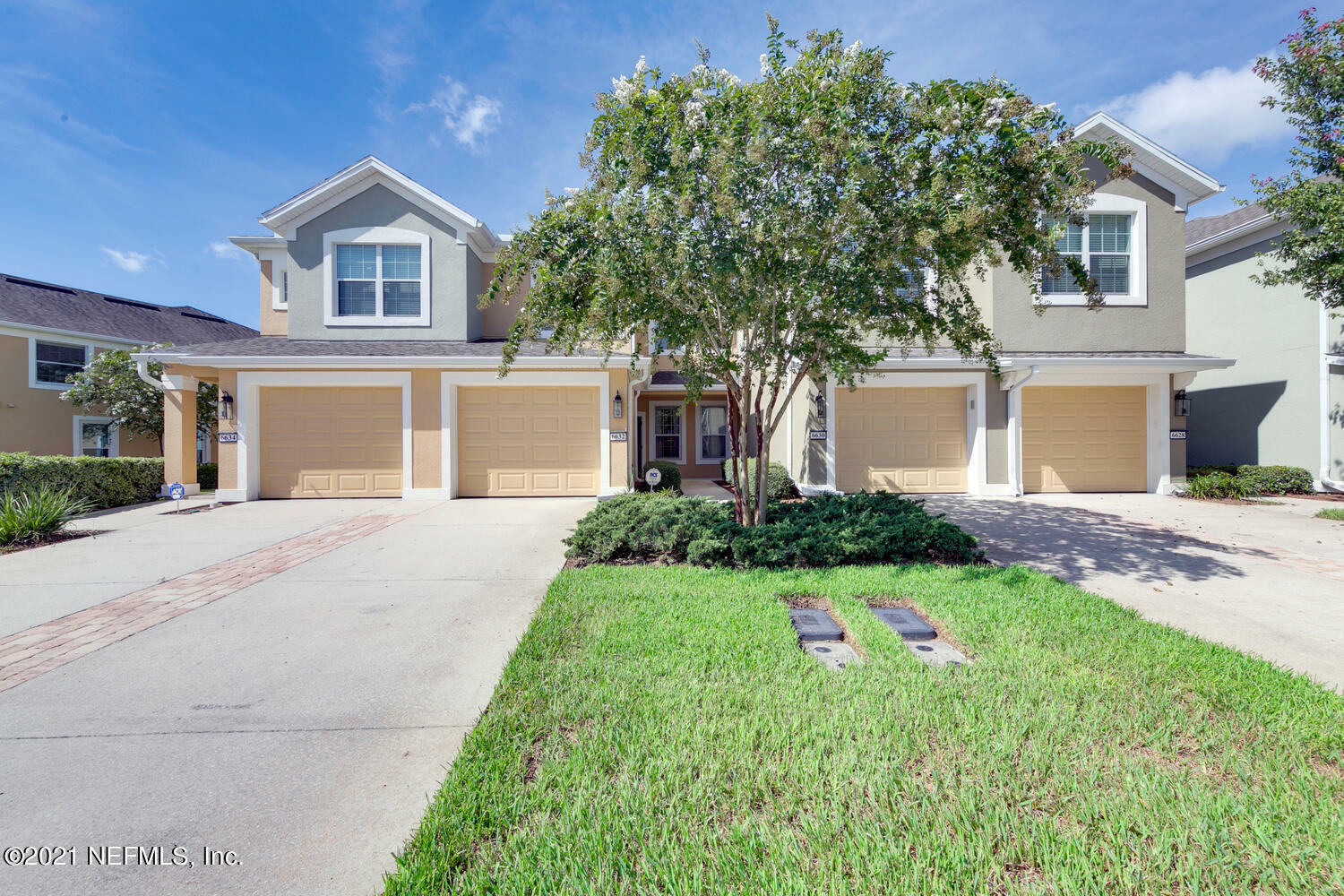 Property Photo:  6632 Shaded Rock Court 19B  FL 32258 