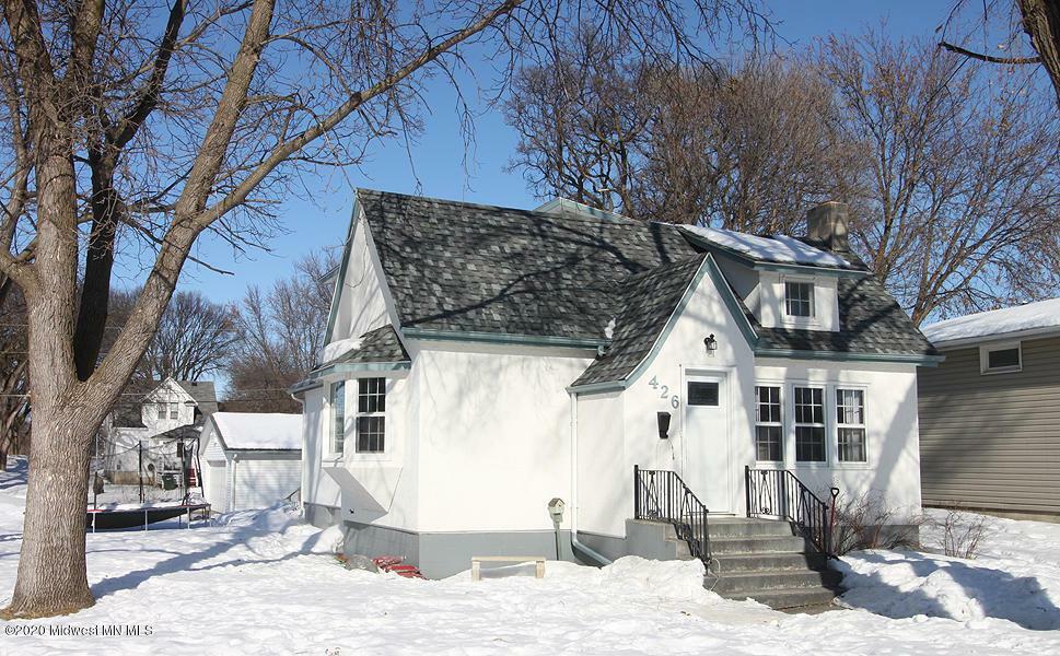 Property Photo:  426 W Douglas Avenue  MN 56537 