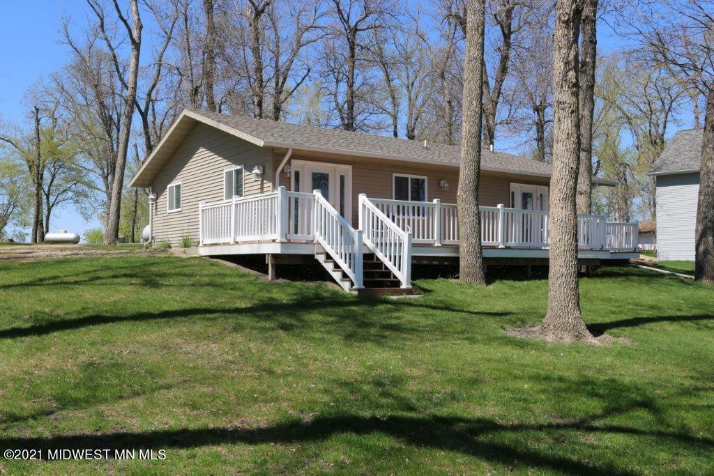 Property Photo: 31520 N Sewell Road MN 56324