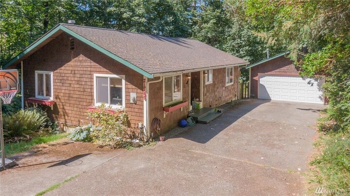 Property Photo: 21709 Vashon Hwy SW WA 98070