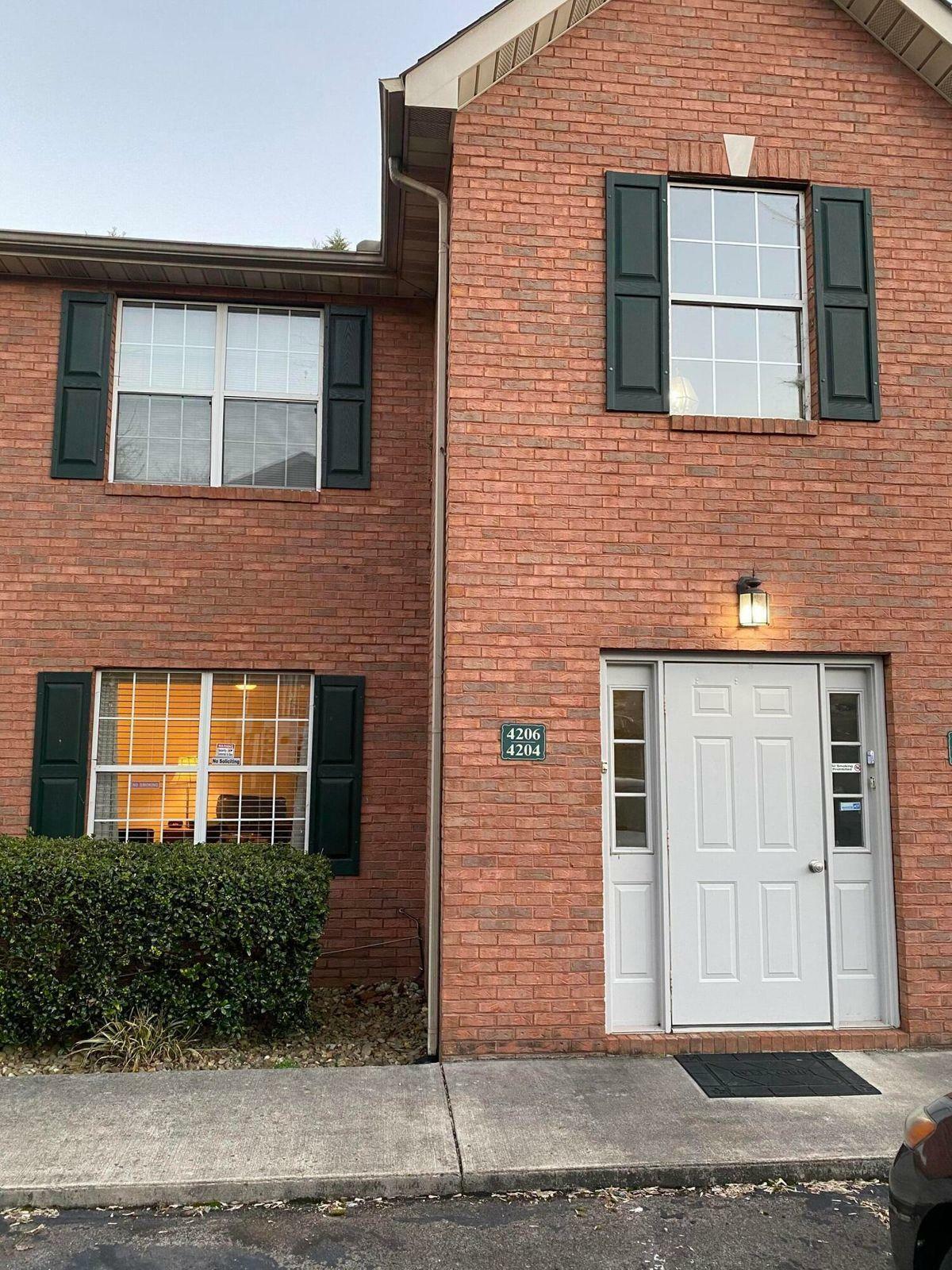Property Photo: 4220 Iona Way TN 37912