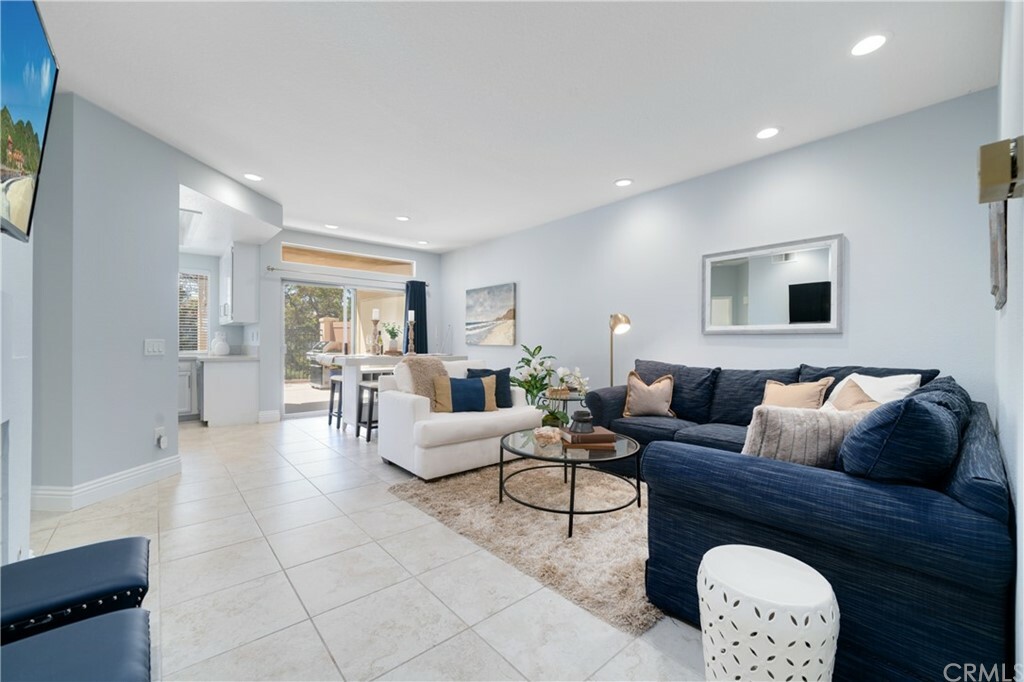 Property Photo: 28141 Via Fierro CA 92677