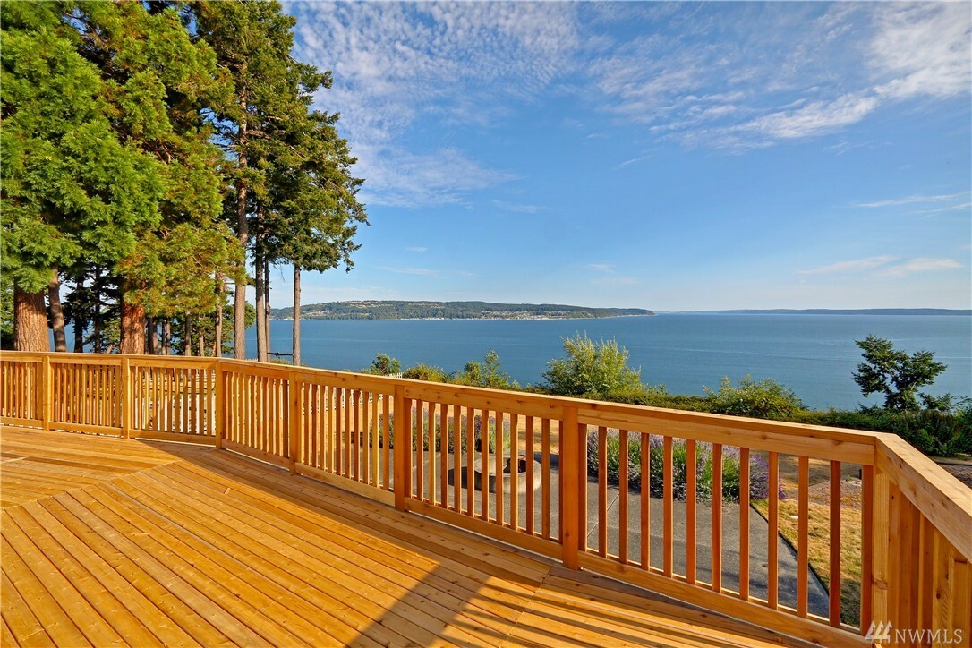 Property Photo:  1298 Polnell Shores Dr  WA 98277 