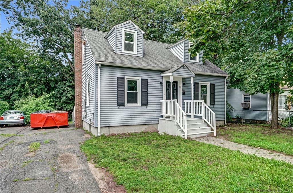 Property Photo:  110 Hawthorne Street  CT 06042 