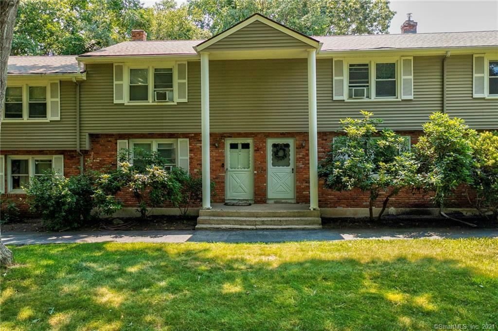 Property Photo:  76 Corey Lane 11  CT 06357 
