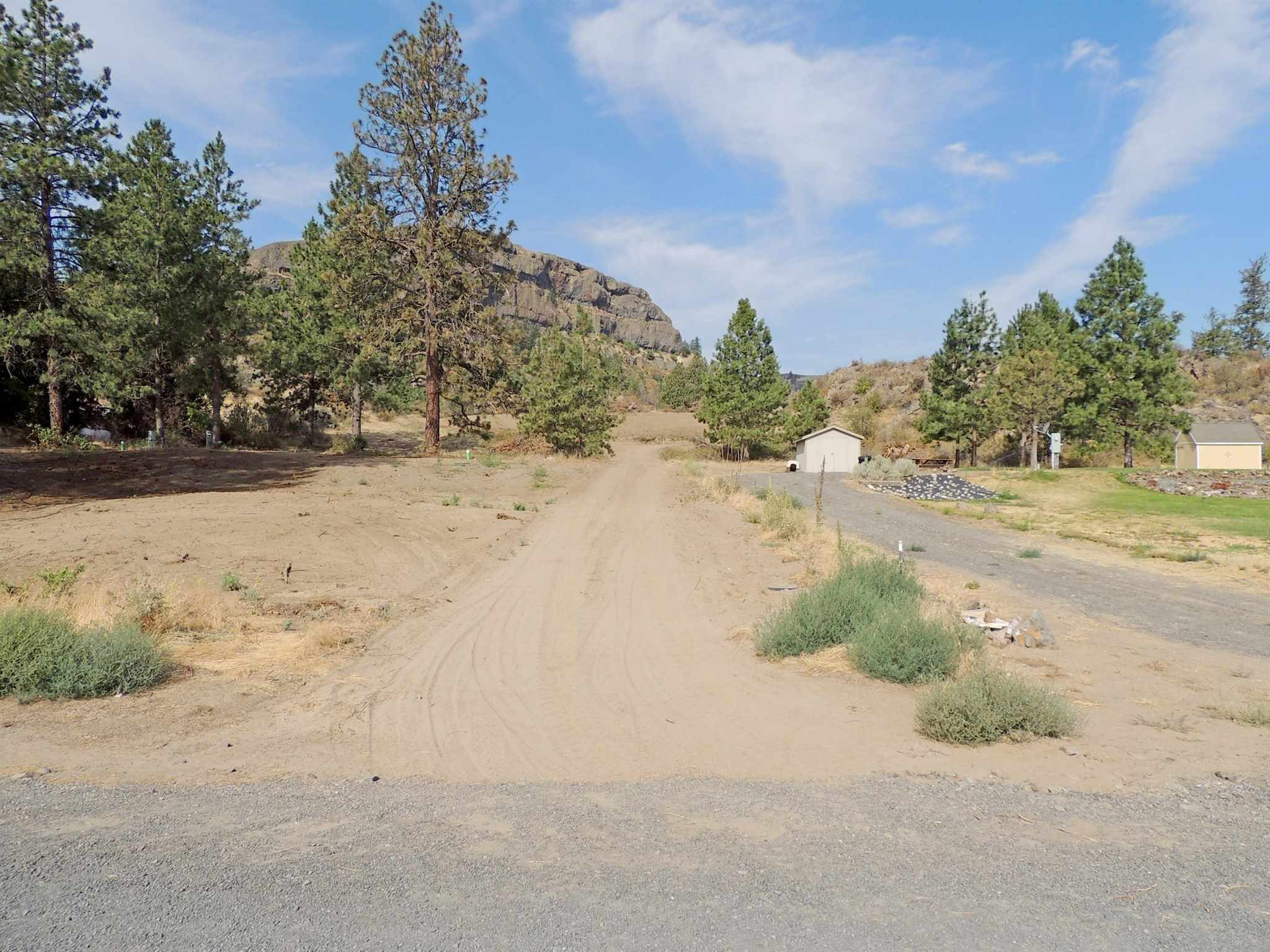 Property Photo:  Xxx Waterfall Pl Lot 70  WA 99147 