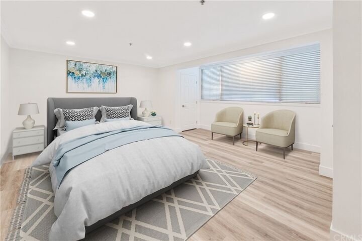Property Photo:  345 Avocado Street D1  CA 92627 