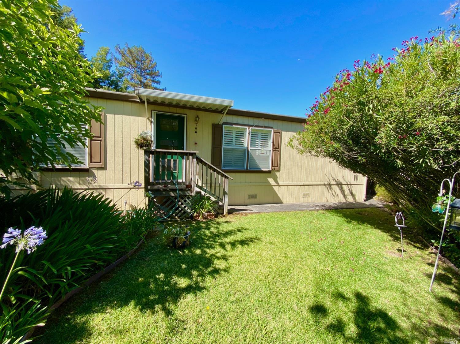 Property Photo: 34 Bluejay Drive CA 95409