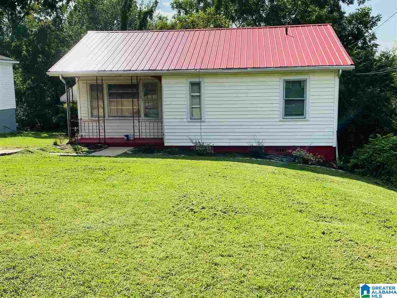 Property Photo:  2704 Gurnee Avenue  AL 36201 