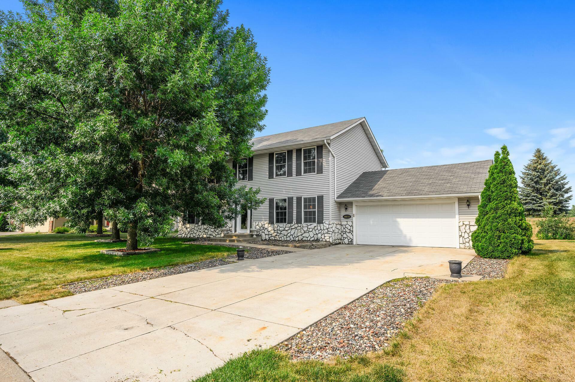 Property Photo:  10272 53rd Street NE  MN 55301 