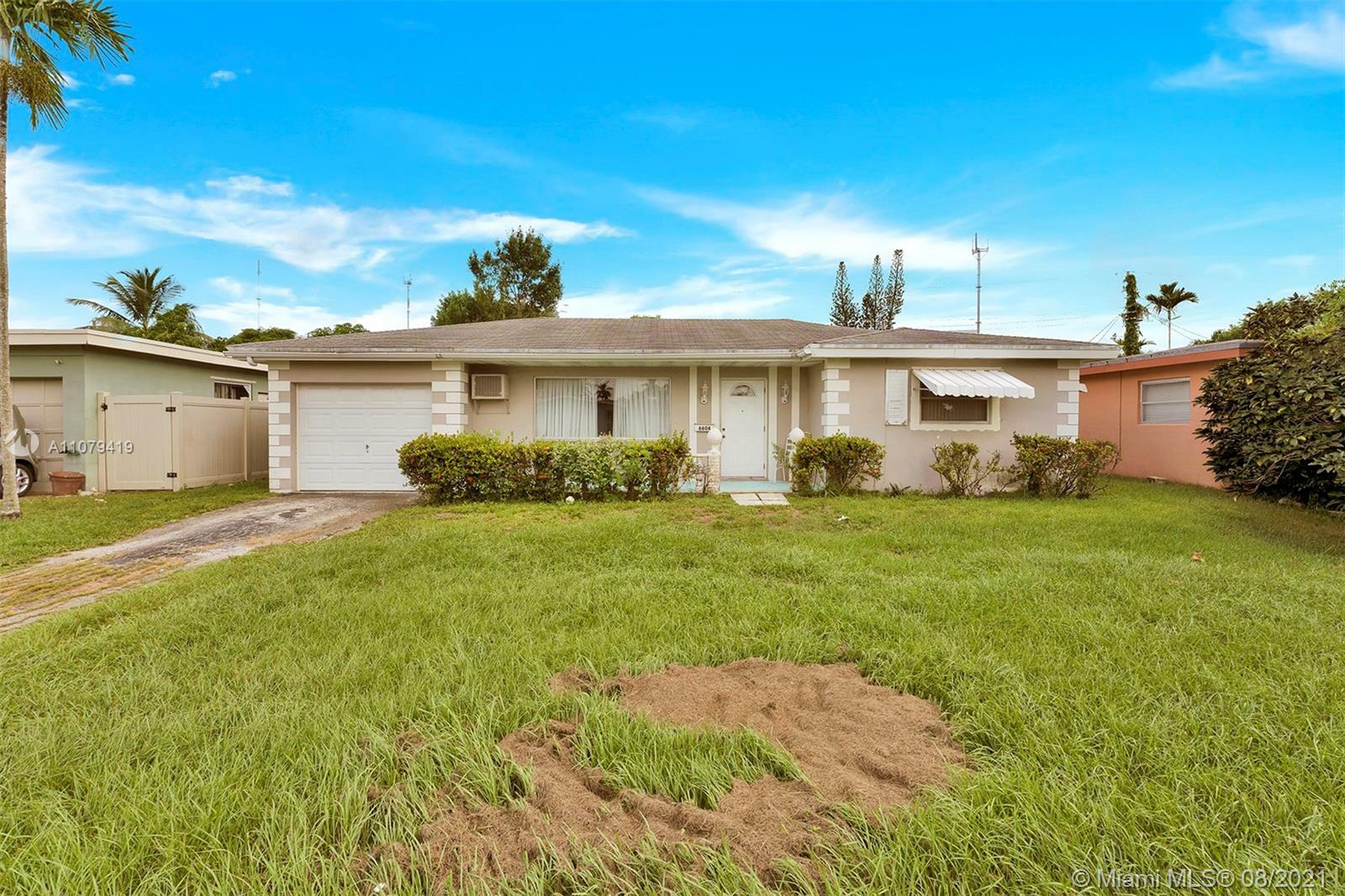 Property Photo:  6604 Dahlia Dr  FL 33023 