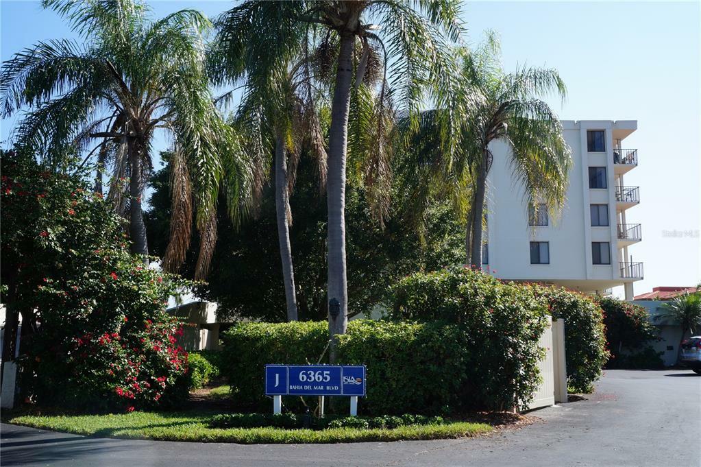 Property Photo:  6365 Bahia Del Mar Boulevard 104  FL 33715 