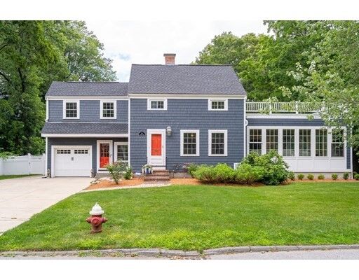 Property Photo: 14 Francis Rd MA 02482