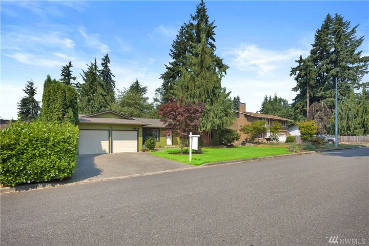 Property Photo:  21818 2nd Ave SE  WA 98021 