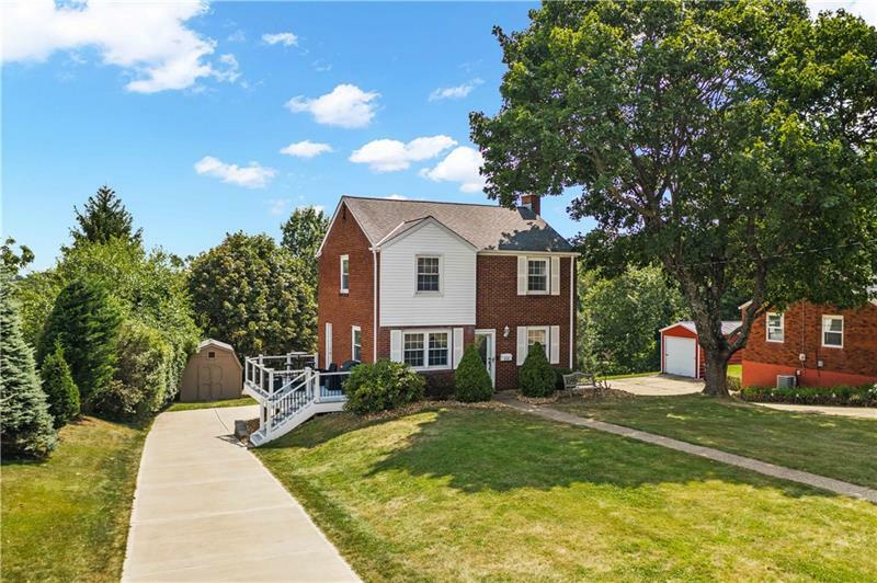 Property Photo: 632 Lochinvar Drive PA 15237