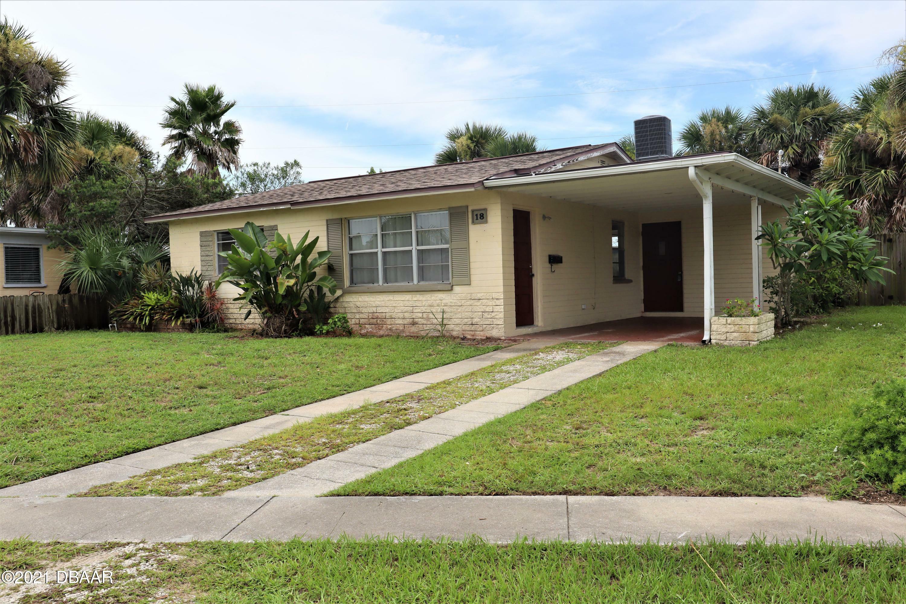 Property Photo:  18 Seaside Drive  FL 32176 