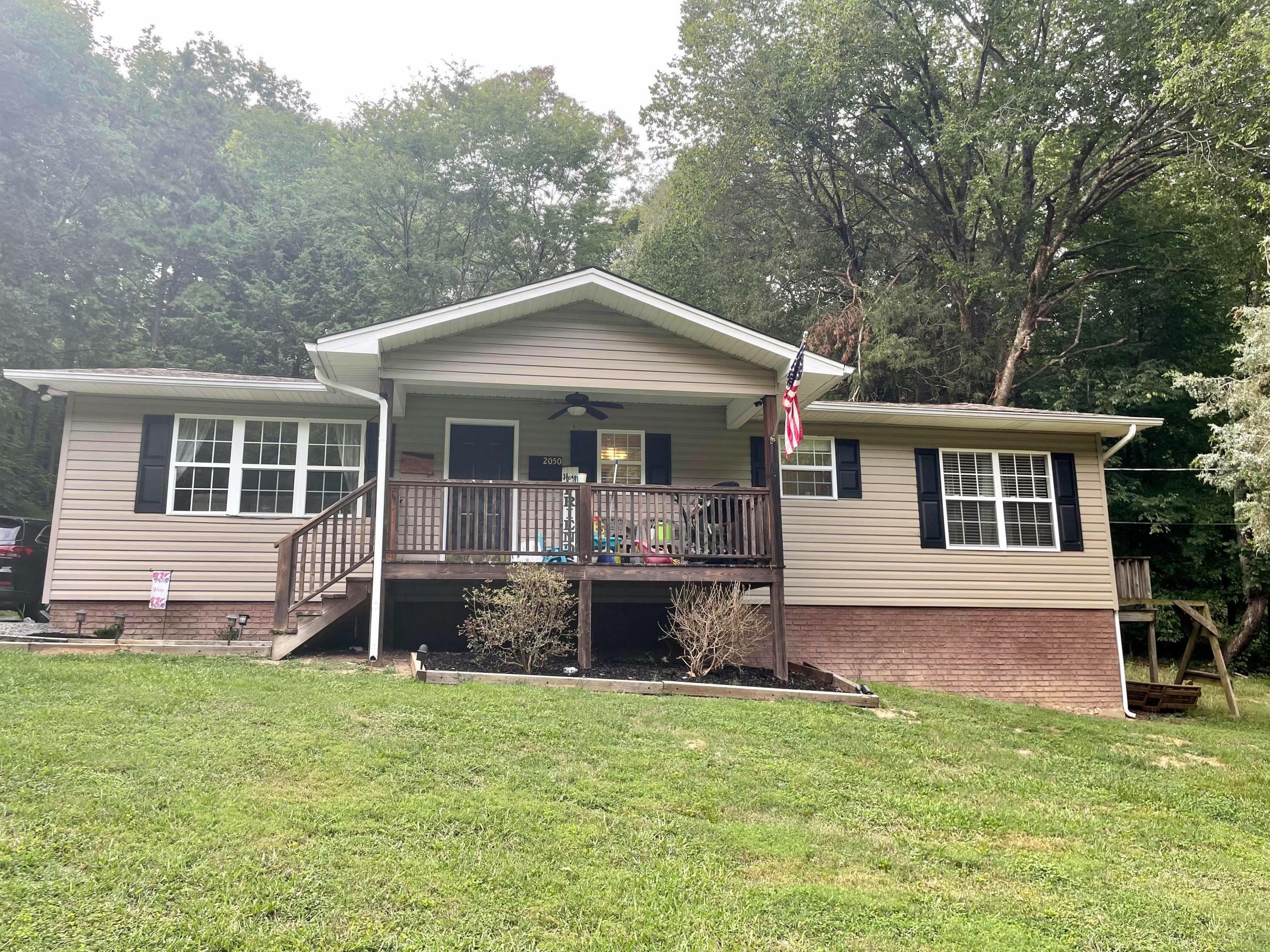 Property Photo:  2050 NW Old Lower River Road  TN 37310 