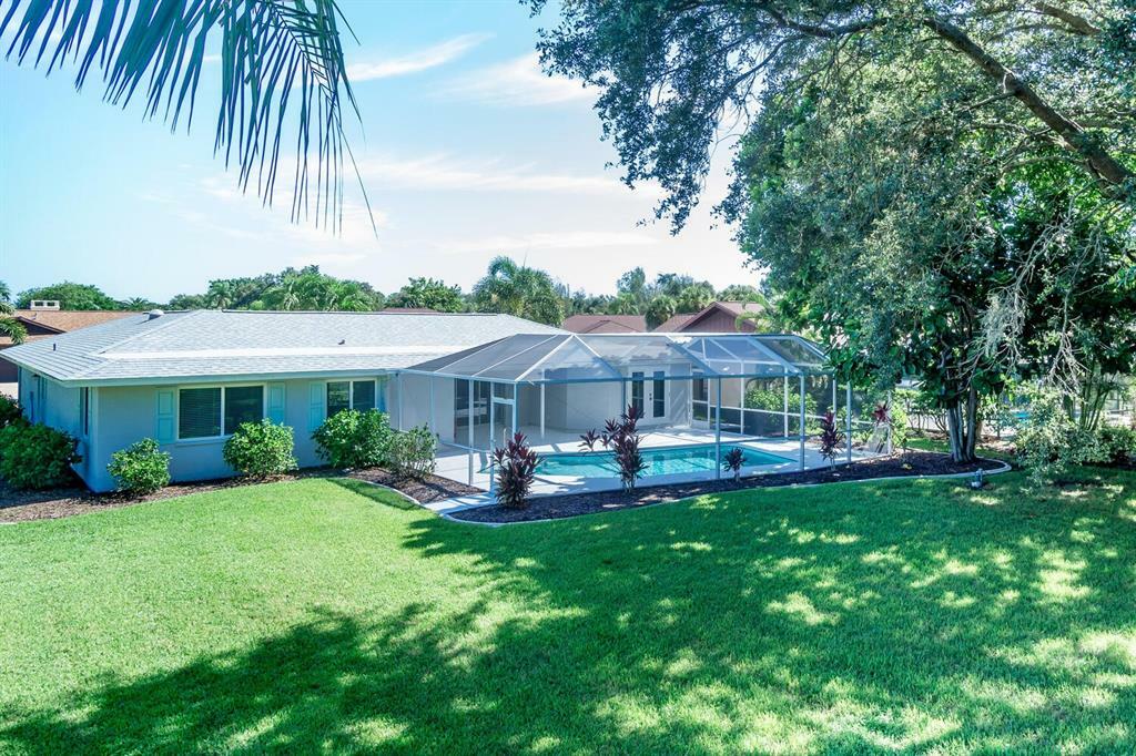 Property Photo: 1132 Olga Court FL 34293