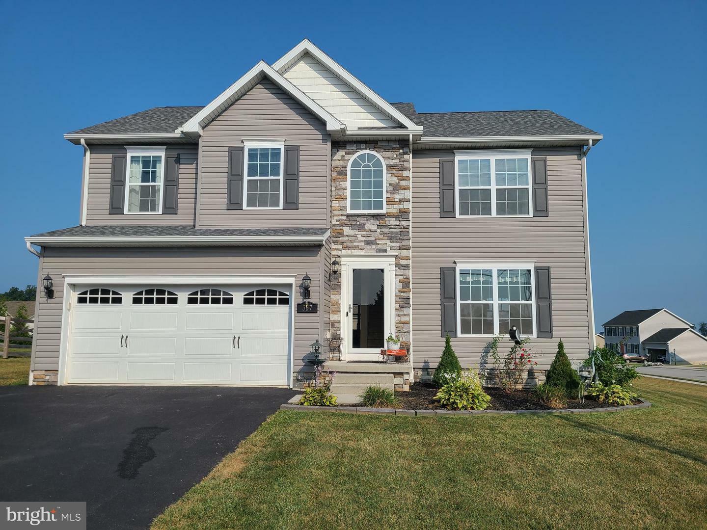 Property Photo: 367 Sunset Drive PA 17331