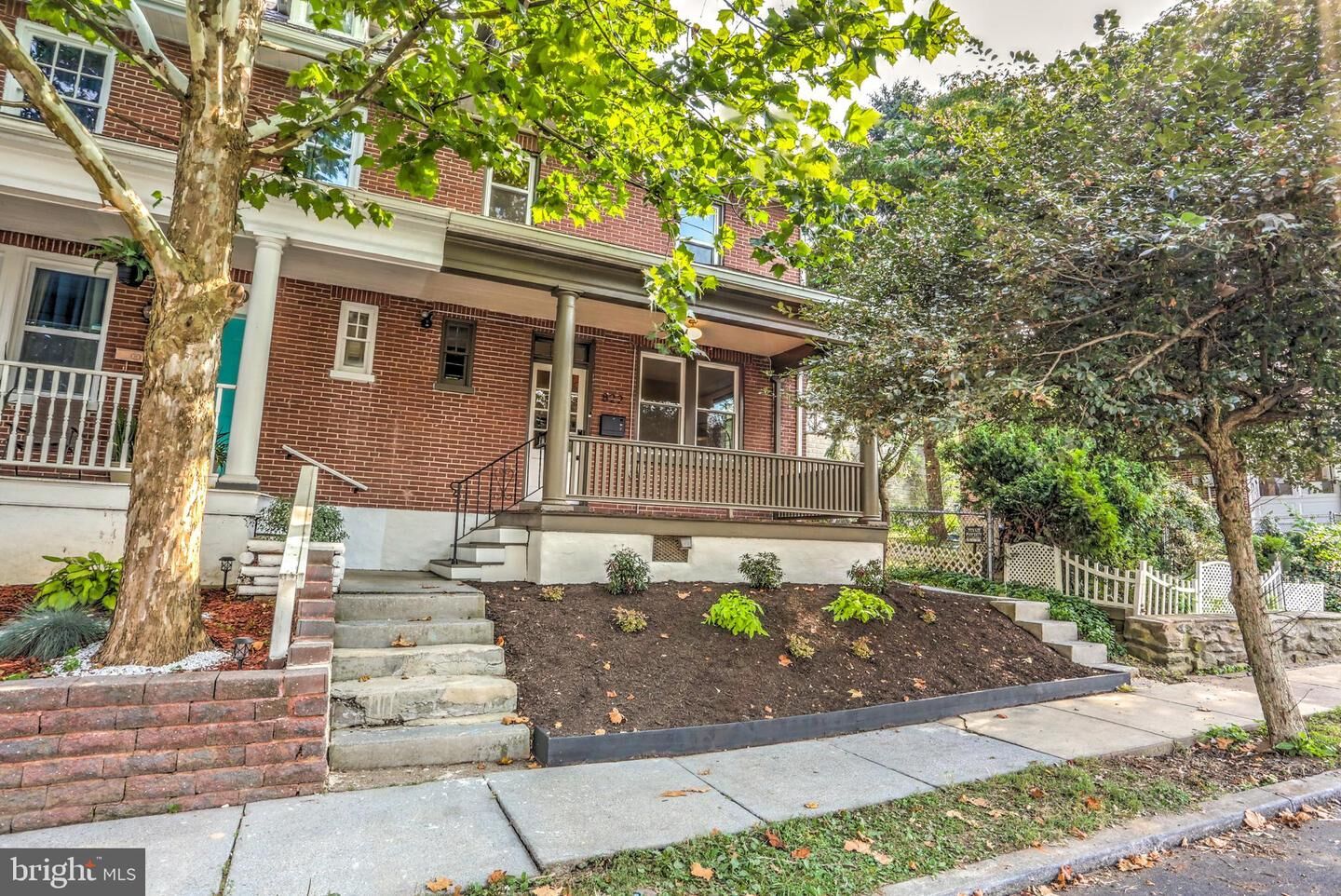 Property Photo: 822 5th St PA 17603