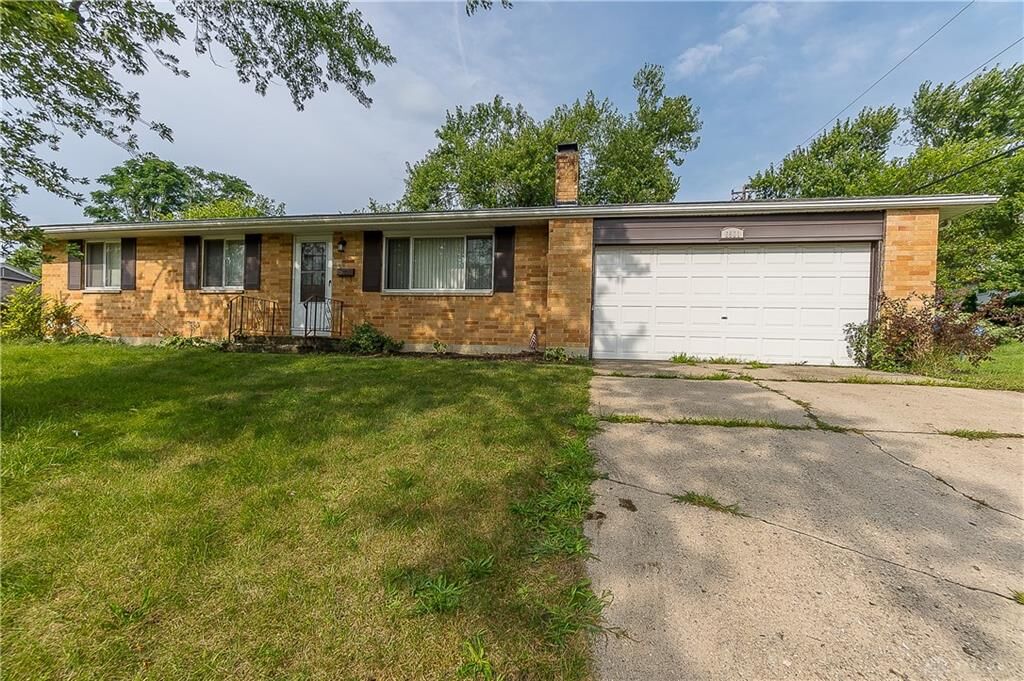 Property Photo:  6901 Kinsey Road  OH 45322 