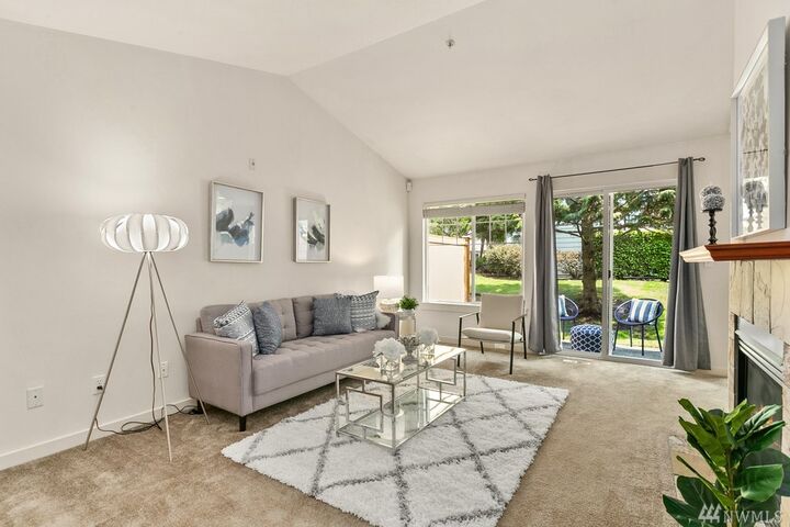 Property Photo: 8320 NE 140th St WA 98034