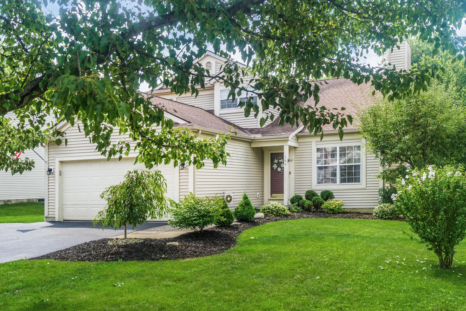 Property Photo: 169 Barry Knoll Drive OH 43062