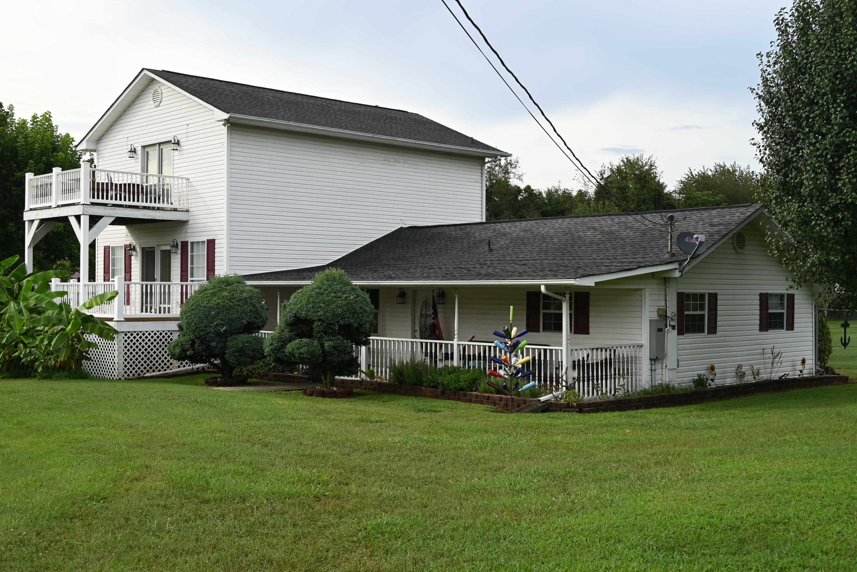 Property Photo:  1185 Little Dogwood Rd  TN 37763 