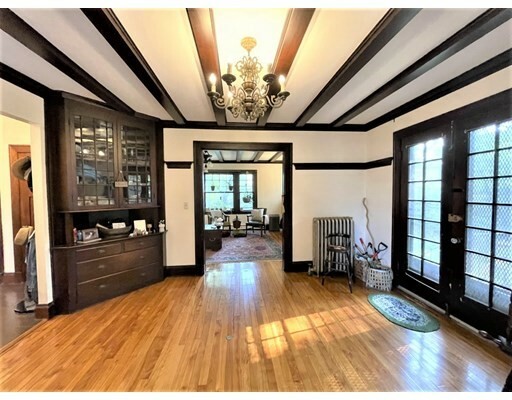 Property Photo: 3 Graystone Rd 1 MA 02180