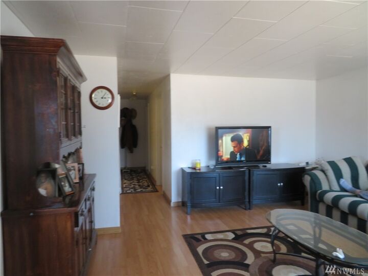 Property Photo:  4931 Yew Lane SW  WA 98499 