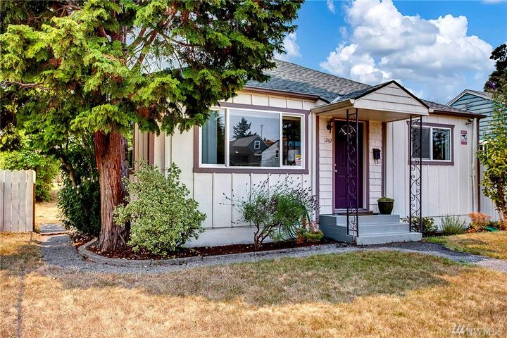1242 S Ridgewood Ave  Tacoma WA 98405 photo